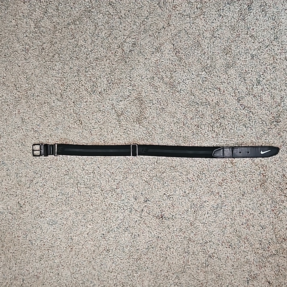 Nike softball belt